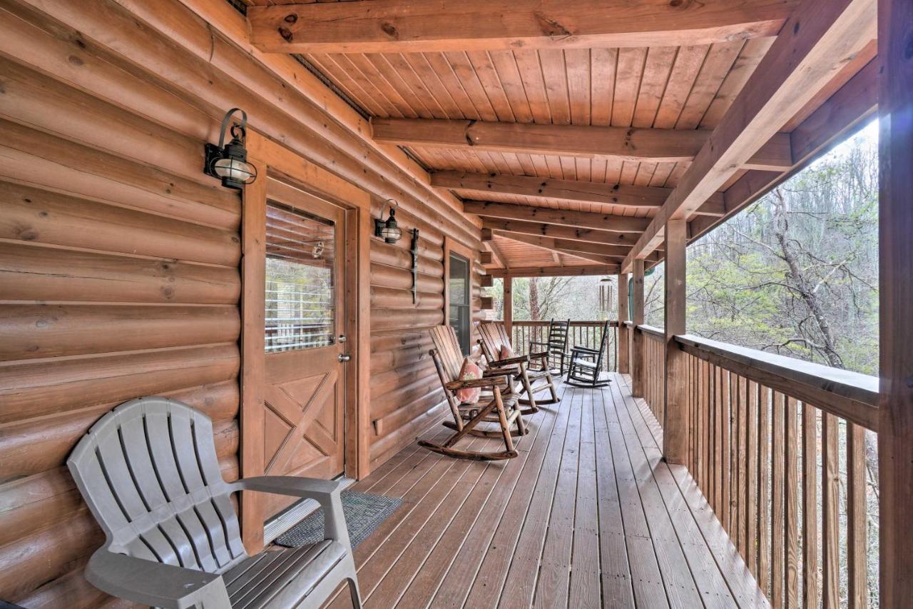 Inviting Sevierville Cabin With Deck And Hot Tub! Exteriér fotografie