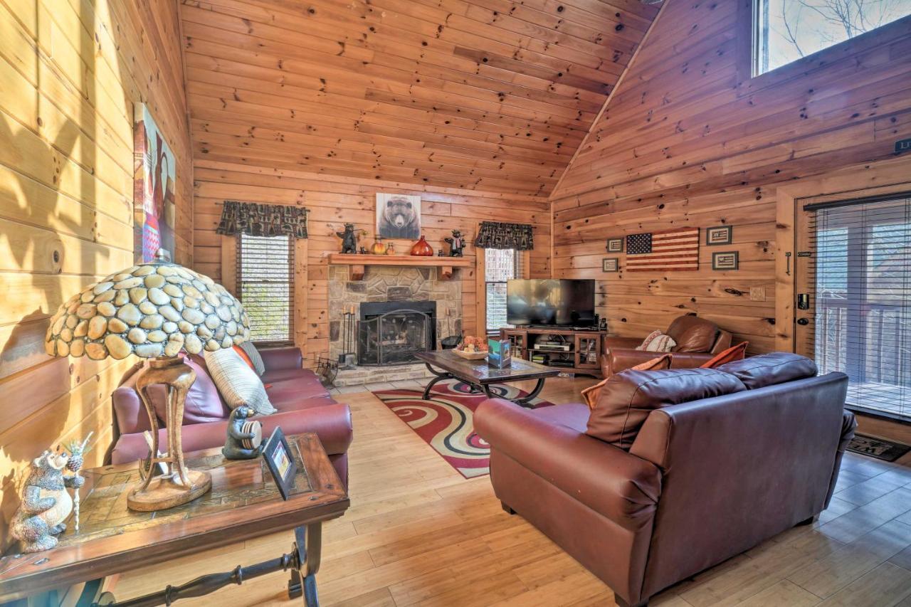 Inviting Sevierville Cabin With Deck And Hot Tub! Exteriér fotografie